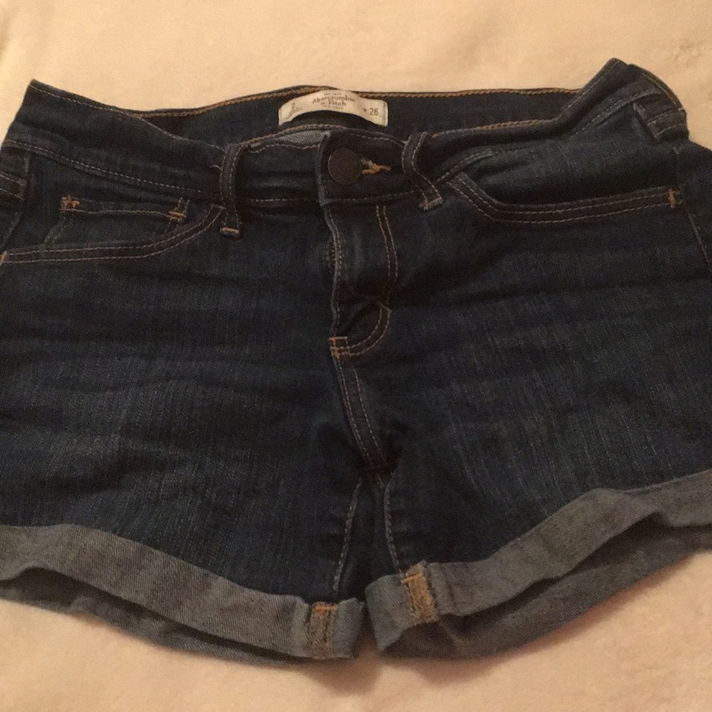 Short shorts